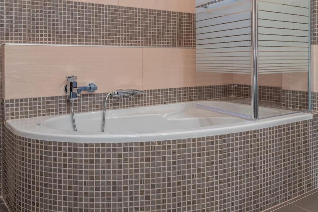 "Aeolos" Luxury Villa Preveza Buitenkant foto